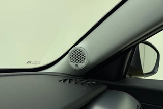 Jeep Avenger 1.2 e-Hybrid Summit Automaat | JBL Soundsystem | Navigatie | Elektrische achterklep | Keylee | Climate control | Camera | Draadloze telefoonlader / 37