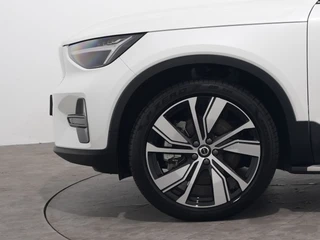 Volvo EX40 SINGLE MOTOR PLUS BLACK EDITION 70 KWH 100% SOH  | Trekhaak | Harman Kardon | Warmtepomp / 11