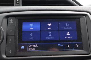 Toyota Yaris 1.5 HYBRID DYNAMIC APPLE/ANDROID KEYLESS CLIMA CAMERA / 21
