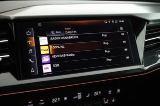 Audi Q4 Sportback e-tron 40 S edition 77 kWh SOH 93% Trekhaak Camera HUD Sonos Panoramadak Stoelverwarming Navigatie S-Line / 28