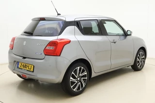 Suzuki Swift 1.2 Style Smart Hybrid 83pk | Navigatie | Climate Control | Cruise Control | Stoelverwarming | Camera | Lichtmetalen Velgen | Apple Carplay - Android Auto / 2