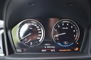 BMW 2 Serie Active Tourer 225xe LEDER SPORTSTOELEN NAVIGATIE LMV LED / 27