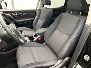 Nissan Qashqai 1.2 N-Connecta | Panoramadak | Navigatie | 360 camera | Stoel Verwarming | Cruise/Control | Climate/Control | / 39