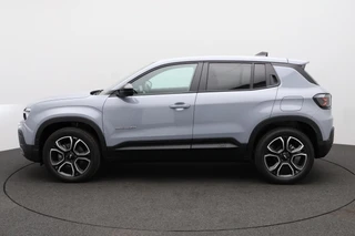 Jeep Avenger 1.2 e-Hybrid Summit / ACTIE / 29
