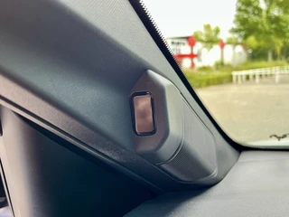 Renault 5 Comfort Range Techno 52 kWh  | V2G | Pack Winter | Two-Tone | Stoel+Stuurverwarming | Navigatie | Climate Control | Apple CarPlay/Android Auto / 35