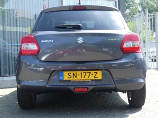 Suzuki Swift 1.2 Select AUTOMAAT Airco, All Season Banden, Camera, Apple Carpl/Android auto / 6