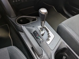 Toyota RAV4 2.5 Hybrid AWD Dynamic Camera|Elektr.Achterklep|Stoelverwarming|Trekhaak|Lane-Assist|1650KG Trekvermogen / 21