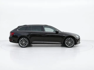 Škoda Superb Combi 1.4 TSI iV Laurin & Klement / 6
