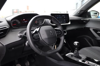 Peugeot 2008 1.2 PureTech Allure|Cruise control|Apple carplay/Android auto|Navi| / 8