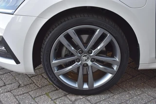 Skoda Octavia Combi 1.4 TSI iV PHEV Business Ed. | Head-UP | Black Pack | / 6