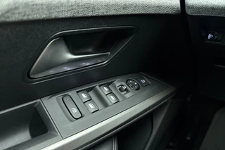 Peugeot 5008 1.2 Hybrid 145 Allure 7p | Climate & Cruise Control | 7-Zitter | Achteruit Rijd Camera | AppleCarplay/ Android Auto | / 26