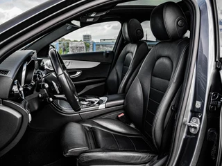 Mercedes-Benz C-klasse 180 AMG Night Edition | Panoramadak | Burmester | Memory | 360 Camera | Leder | LED | Sfeerverlichting | Stoelverwarming | 19" / 12