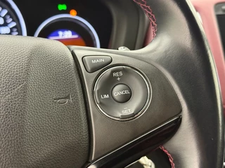 Honda HR-V 1.5 i-VTEC Turbo Sport Automaat | Cruise control | Navi | Camera | Parkeersensoren | Trekhaak / 16