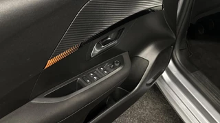 Peugeot 208 1.2 PureTech Active CARPLAY CRUISE. / 20