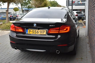 BMW 5-serie 530e iPerformance ECC LMV NAVI LED / 14