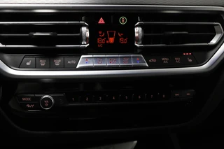BMW X3 xDrive30e M-Sport High Executive | PANORAMADAK | SFEERVERLICHTING | 360 CAMERA | 20" / 39