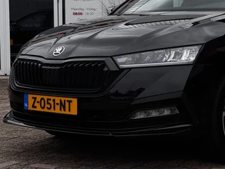 Skoda Octavia Combi 1.4 TSI iV PHEV Sportline Business | 98 % SOH | Trekhaak | NL-Auto | Winter Pack | Adaptive Cruise / 7