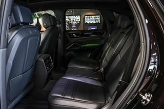 Porsche Cayenne 3.0 E-Hybrid|Pasm|Innodrive|PASM|PDLS+|Chrono / 23