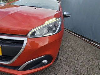 Peugeot 208 1.2 PureTech Allure PANORAMADAK LM CV PPDC TREKHAAK / 8