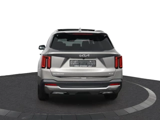 Kia Sorento 1.6 T-GDi Plug-in Hybrid 4WD ExecutiveLine 7p  AWD - FULL OPTIONS - Stoel/Stuurverwarming - 1700kg trekgewicht - Apple Carplay - Android Auto 7 jaar of 150.000km fabrieksgarantie / 7