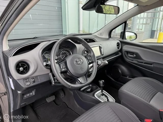Toyota Yaris 1.5 Hybrid Dynamic / Invalide Auto / Cam / Navi / 12
