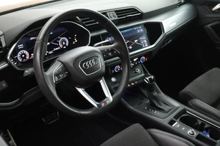 Audi Q3 40 TFSI 190pk quattro edition one Trekhaak Camera Keyless Virtual Cockpit Panoramadak Navigatie S-Line / 4