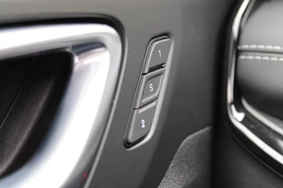 Jeep Compass 4xe 240 Plug-in Hybrid Electric Summit | Leder | Winterpack | Elektr. Achterklep | Stoelverwarming/ventilatie | Compleet / 30