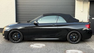 BMW 2-serie Cabrio M240i| M Performance | ACC | Harman Kardon | High Executive / 8