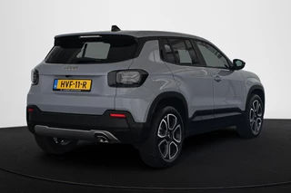Jeep Avenger 1.2 e-Hybrid Summit Keyless Navigatie Elektrische Achterklep / 4