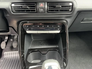 Citroen C3 1.2 Turbo 100pk Max | Apple Carplay/Android Auto | Cruise Control | Dab Ontvanger | Verwarmde Voorstoelen | lichtmetalen velgen 17 Inch / 19