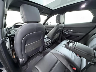 Jaguar E-PACE 2.0 P200 AWD R-Dynamic / 25