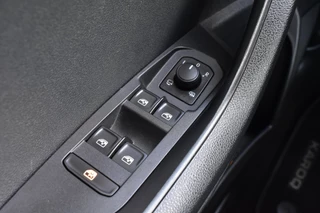 Skoda Karoq 1.0 TSI Clever Edition|Cruise control|Navi|PDC| / 23