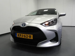 Toyota Yaris 1.5 Hybrid 115 Active NAVI-APP/CAMERA/CLIMA/BLEUTOOTH! / 30