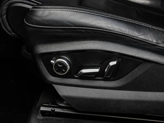 Audi Q7 3.0 TFSI quattro S-Line Panoramadak B&O Advanced Nachtzicht Luchtvering Leder ACC HUD Virtual Cockpit Soft-Close Achterasbesturing Trekhaak 21" / 46