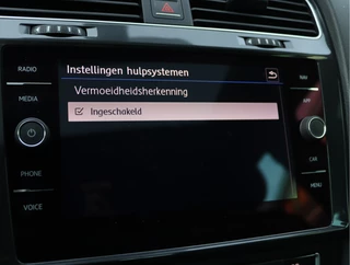 Volkswagen Golf 1.0 TSI Highline R-line  | Panoramadak | Camera | Virtual | LED / 48