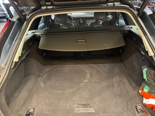 Volvo V90 2.0 T6 AWD Business Pro Automaat / Pano / leder / Harman Kardon / navi / camera/ head up / 32