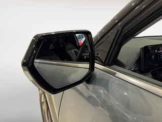 Kia EV9 Plus 99.8 kWh | NU MET €3.000,- Inruilpremie! | Meridian premium sound system | Elektrisch verstelbare bestuurdersstoel / 10
