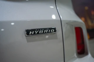 Ford Kuga 2.5 PHEV ST-Line X / 17