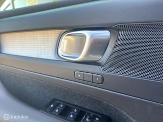 Volvo XC40 1.5 T5 Recharge R-design Inscription Expression / 22