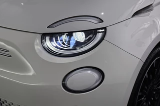 Fiat 500 C Icon 42 kWh Stoelverwarming 17'' Diamantfinish Velgen Cruise control / 20