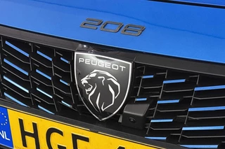 Peugeot 208 1.2 Hybrid 145 e-DCS6 GT Achteruitrijcamera Keyless Apple CarPlay / 36