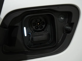 Volvo EX40 SINGLE MOTOR PLUS BLACK EDITION 70 KWH 100% SOH  | Trekhaak | Harman Kardon | Warmtepomp / 38