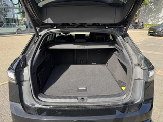 Volkswagen ID.7 77 kWh Pro / 16