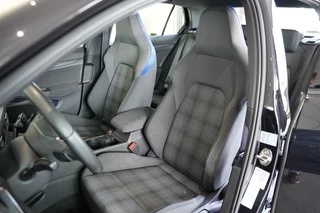 Volkswagen Golf 1.4 EHYBRID GTE / 6