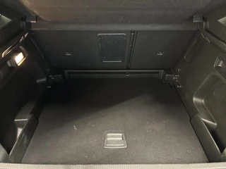Opel Grandland X 1.2 Turbo Innovation CAMERA NAVI LM CARPLAY ECC CRUISE. / 40