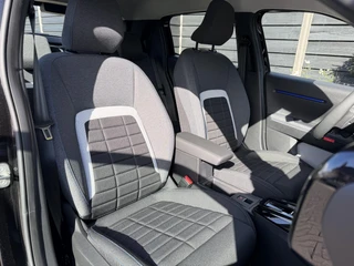 Citroen Ë-C3 Business 113pk Comfort Range 44 kWh Parkeersensoren, Airco, Apple Carplay, Android Auto, DAB, Led Koplampen / 11