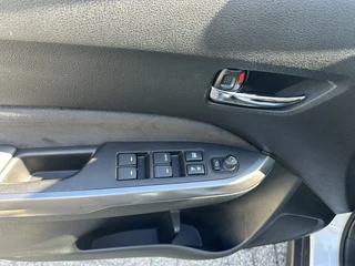 Suzuki Vitara 1.0 Boosterjet Stijl  | Afn. trekhaak | Pano | Keyless | Adapt. Cruise | PDC incl. Camera | Alcantara | Apple/Android / 20