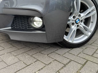BMW 3 Serie 318i Executive M Sport I Navigatie I Trekhaak I Xenon I Dealer ond. I NL auto / 11