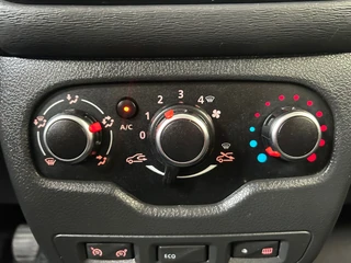 Dacia Lodgy 1.3 TCe Stepway CAMERA|APPLECARPLAY|AIRCO|CRUISE|STOELVERWARMING / 22