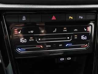 Volkswagen T-Roc 1.5 TSi R-Line Business 150 Pk Automaat | Trekhaak | Carplay | Virtual Cockpit | Adaptive Cruise | Keyless | Elektrische Achterklep | 18 Inch / 31